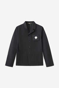 (BLACK)