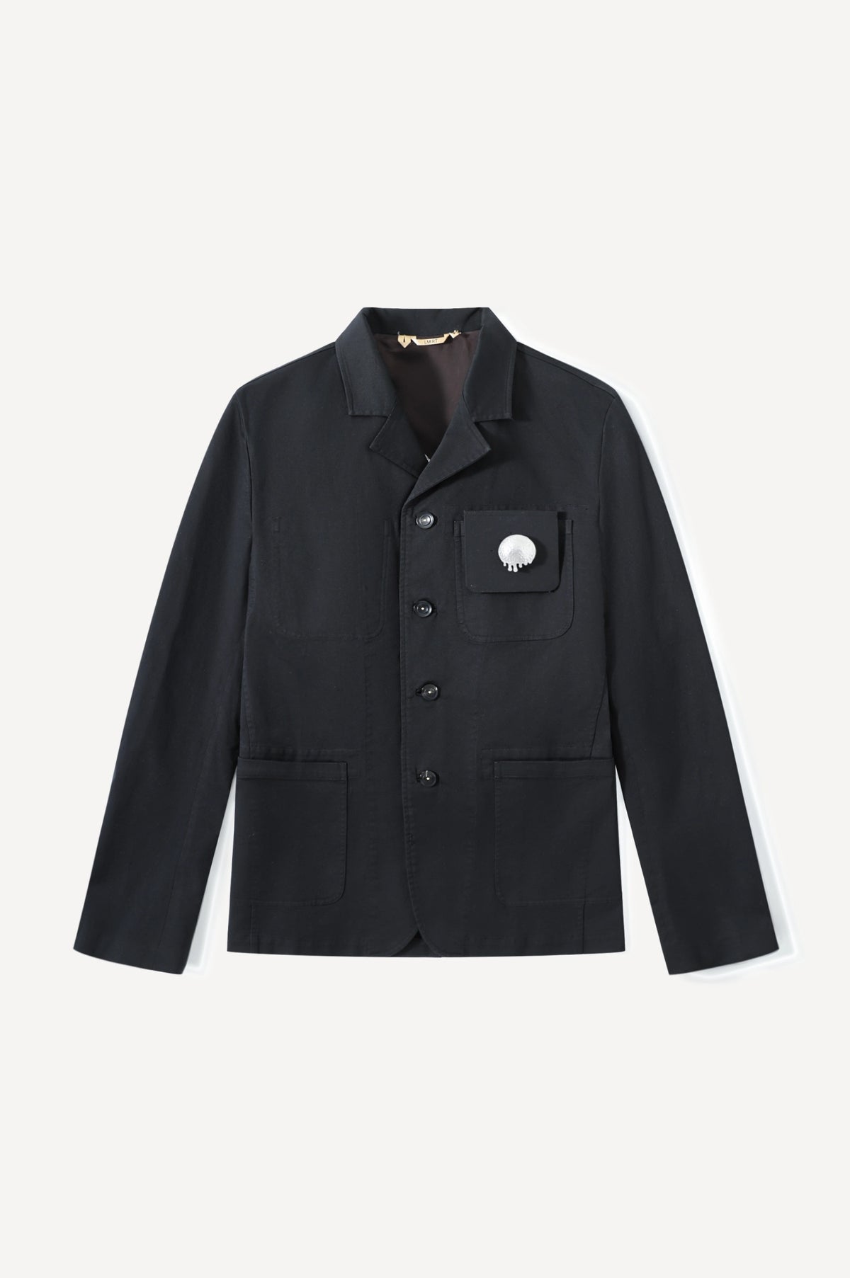 (BLACK)