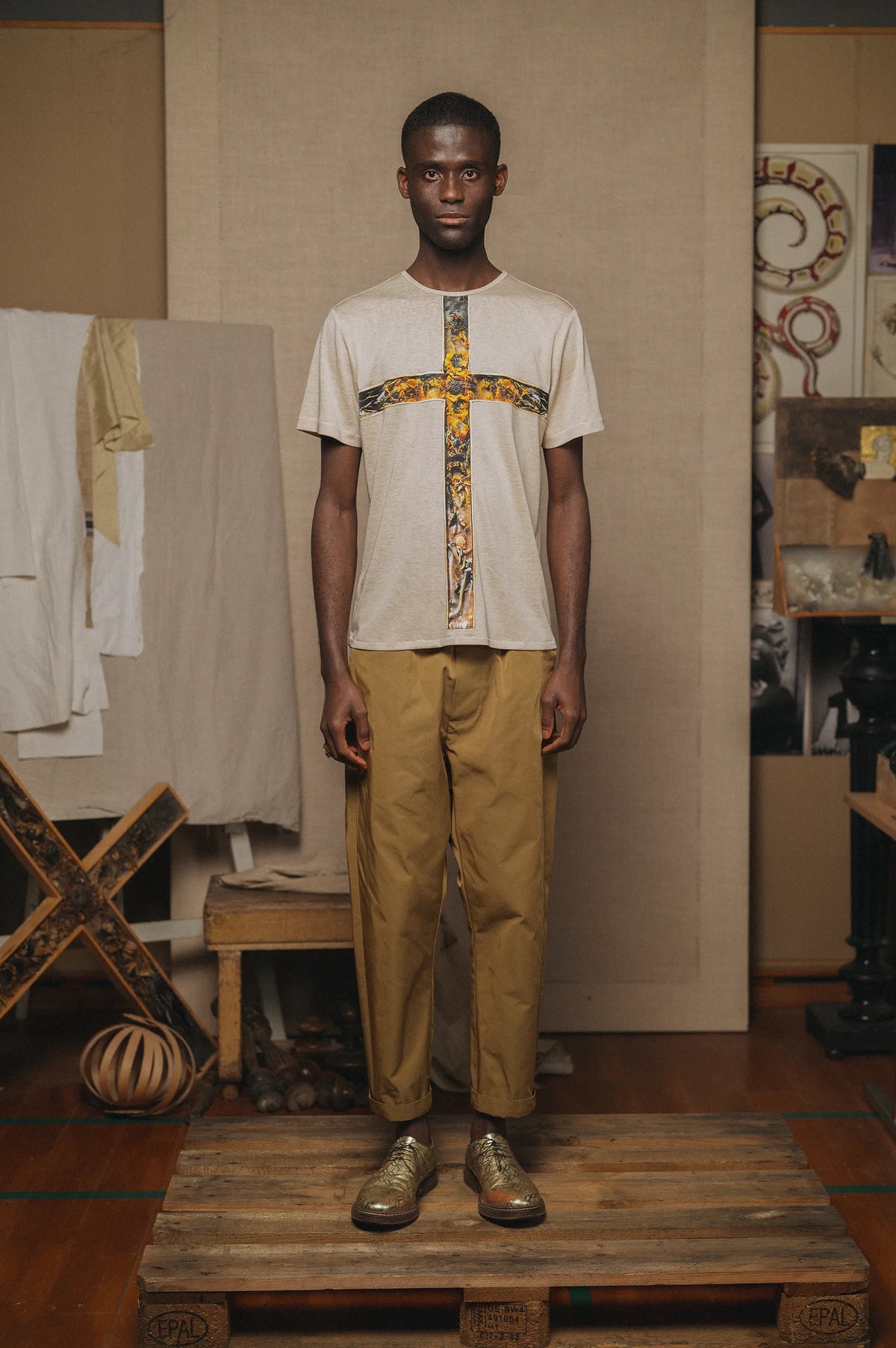 ICARUS CRUCIFORM SILK TENCEL BASIC SS TEE