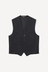 (BLACK)