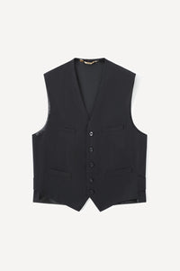(BLACK)