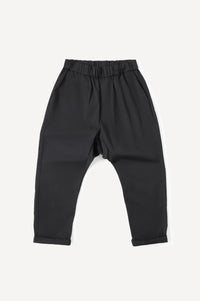 (BLACK)