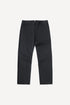 (BLACK)