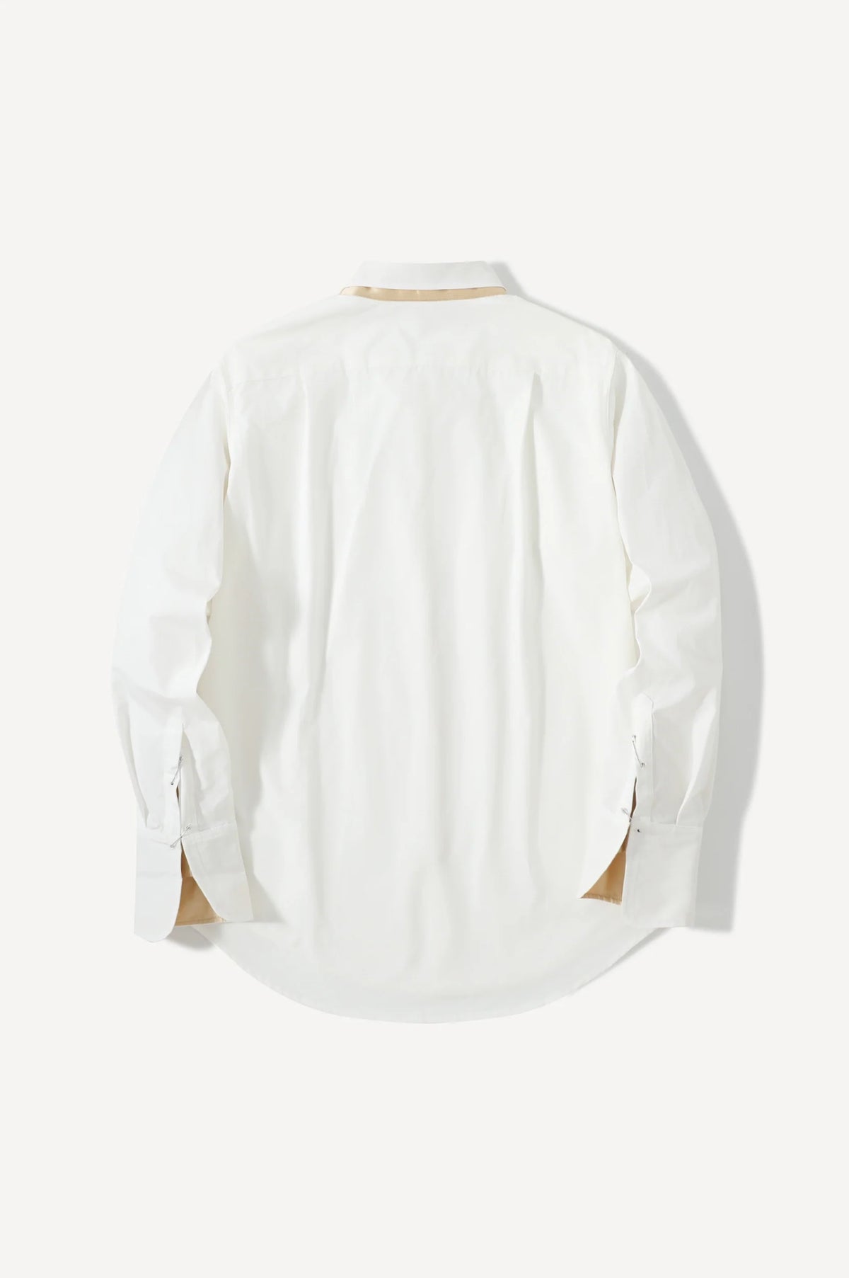 (WHITE)