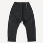 (BLACK)