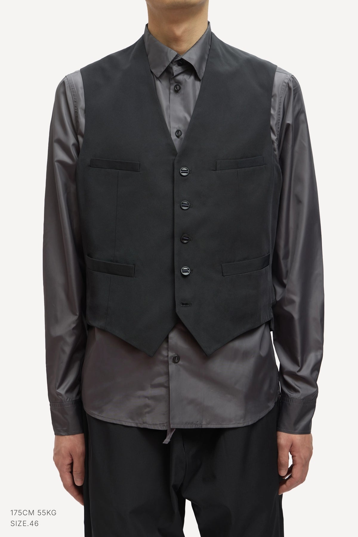 (BLACK)