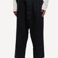 (BLACK)