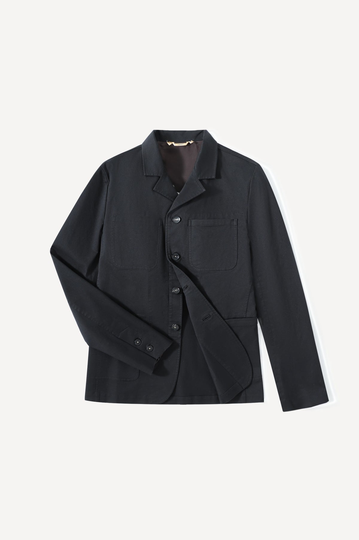 (BLACK)