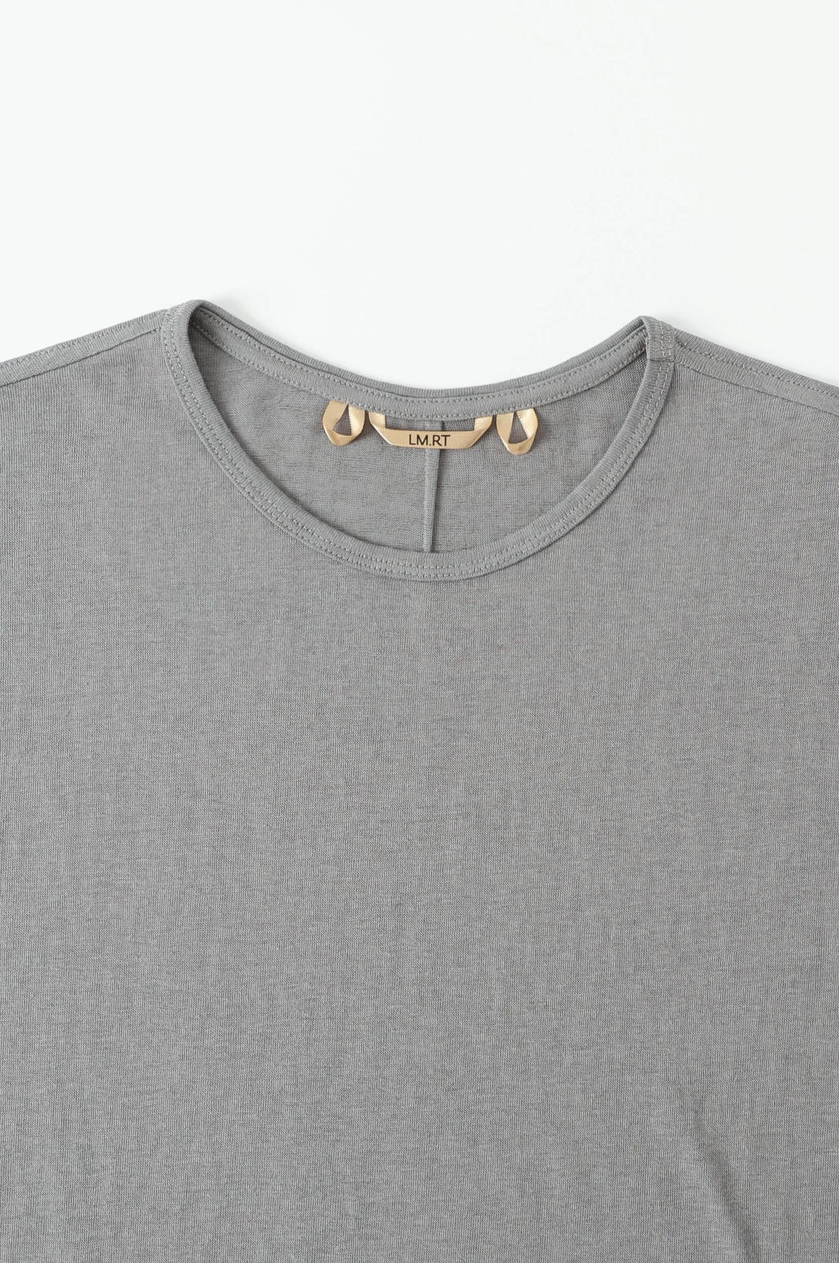 (GREY)