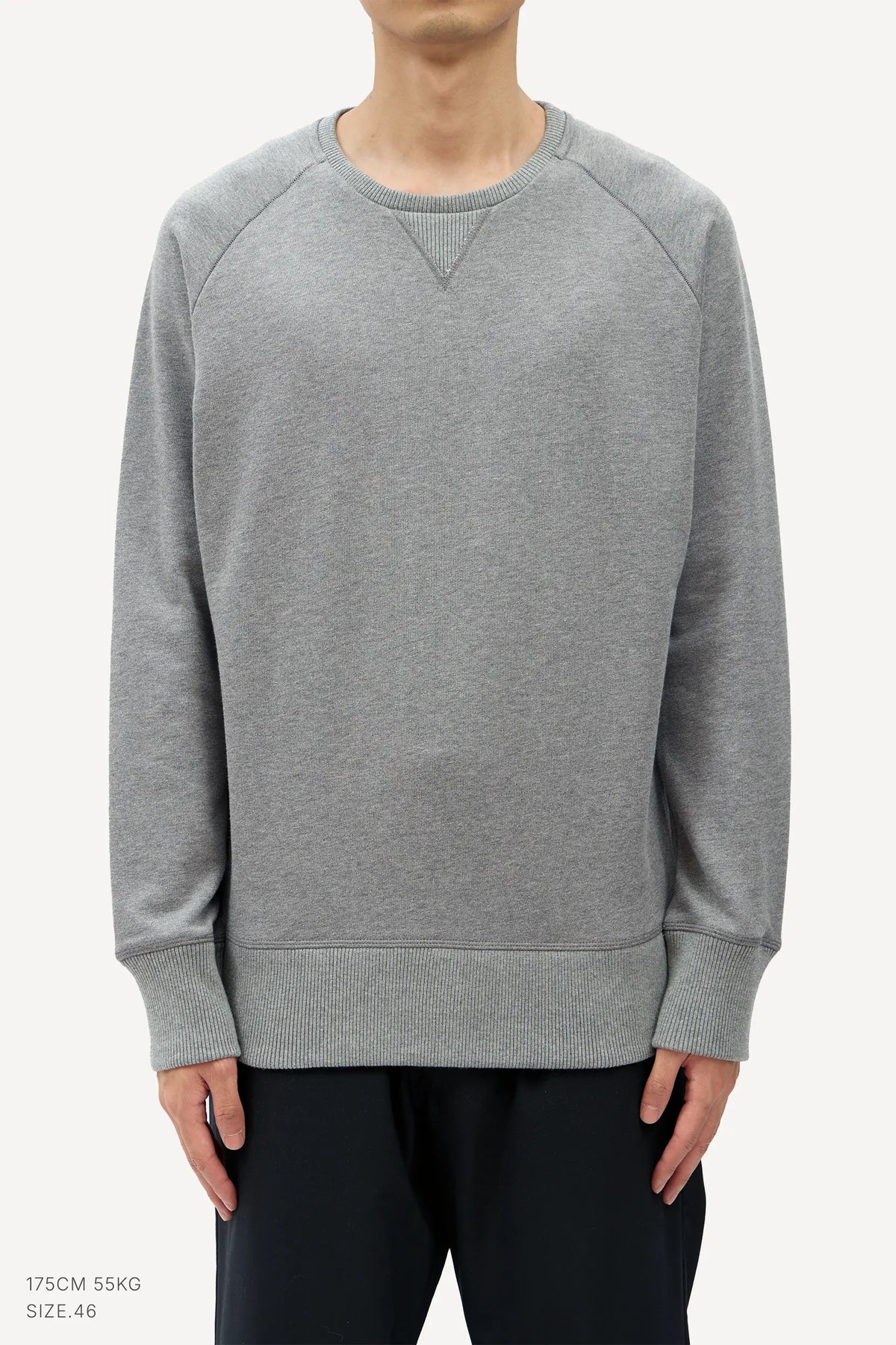 (GREY)