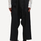 (BLACK)
