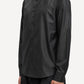 (BLACK)