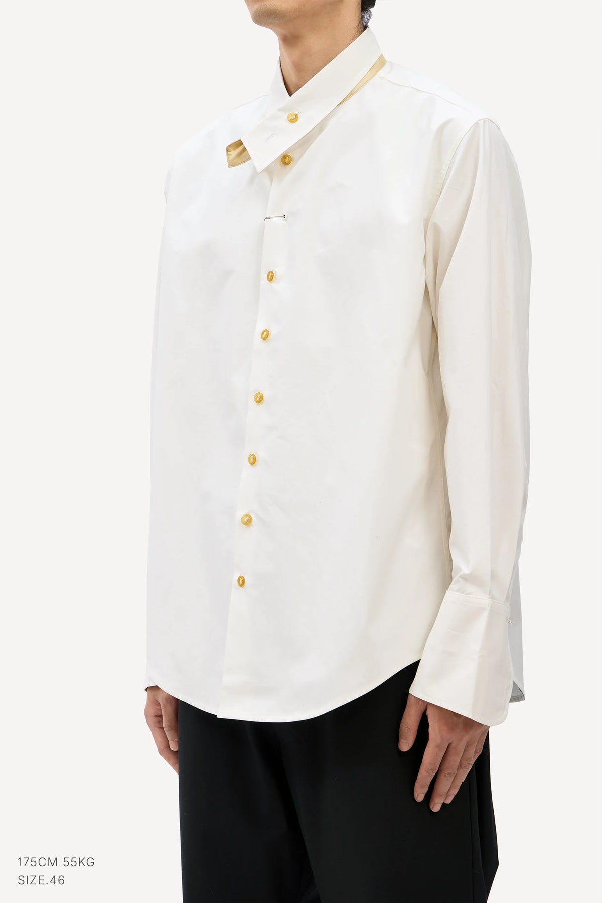 (WHITE)