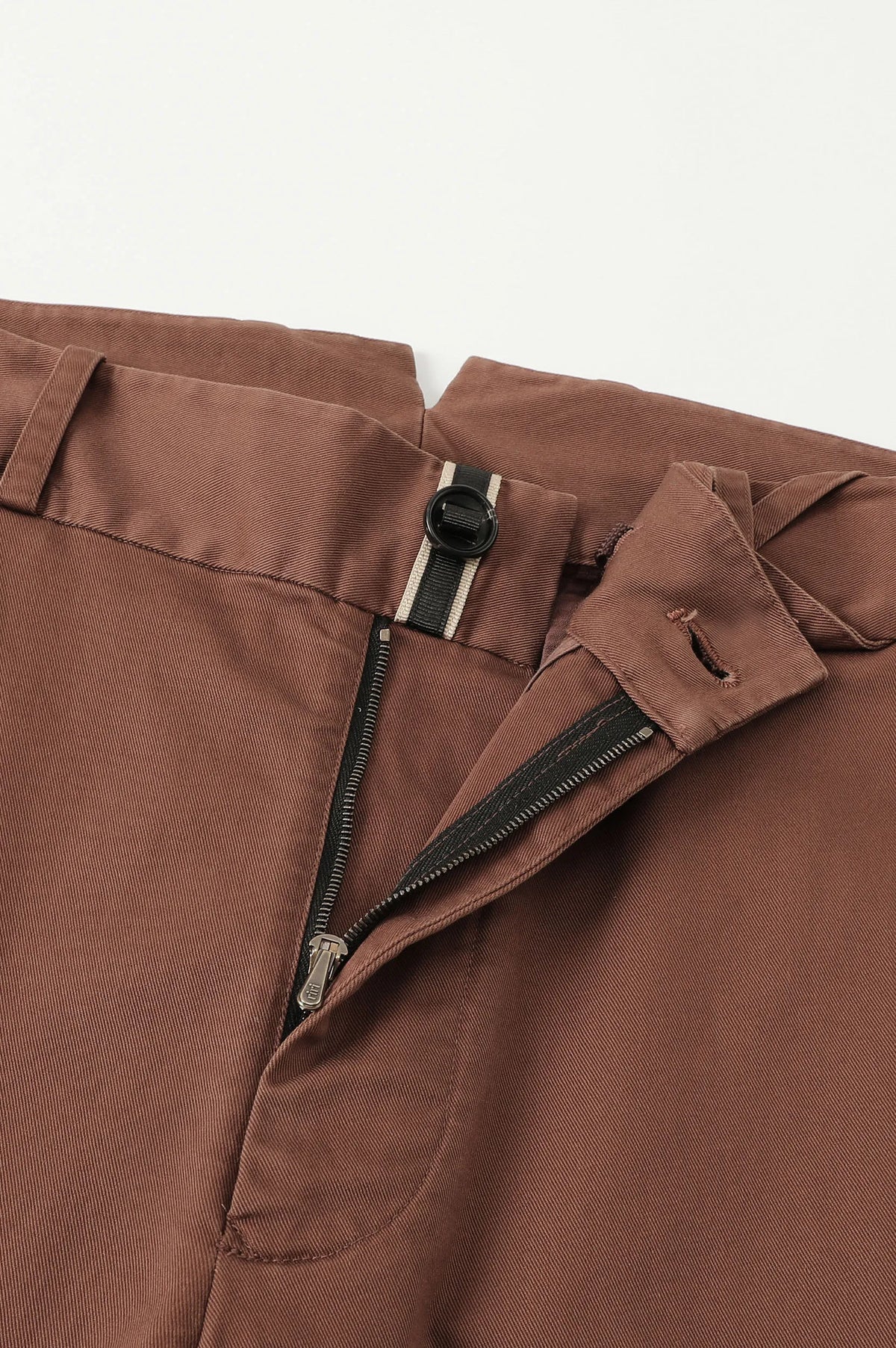 (TEAK BROWN)