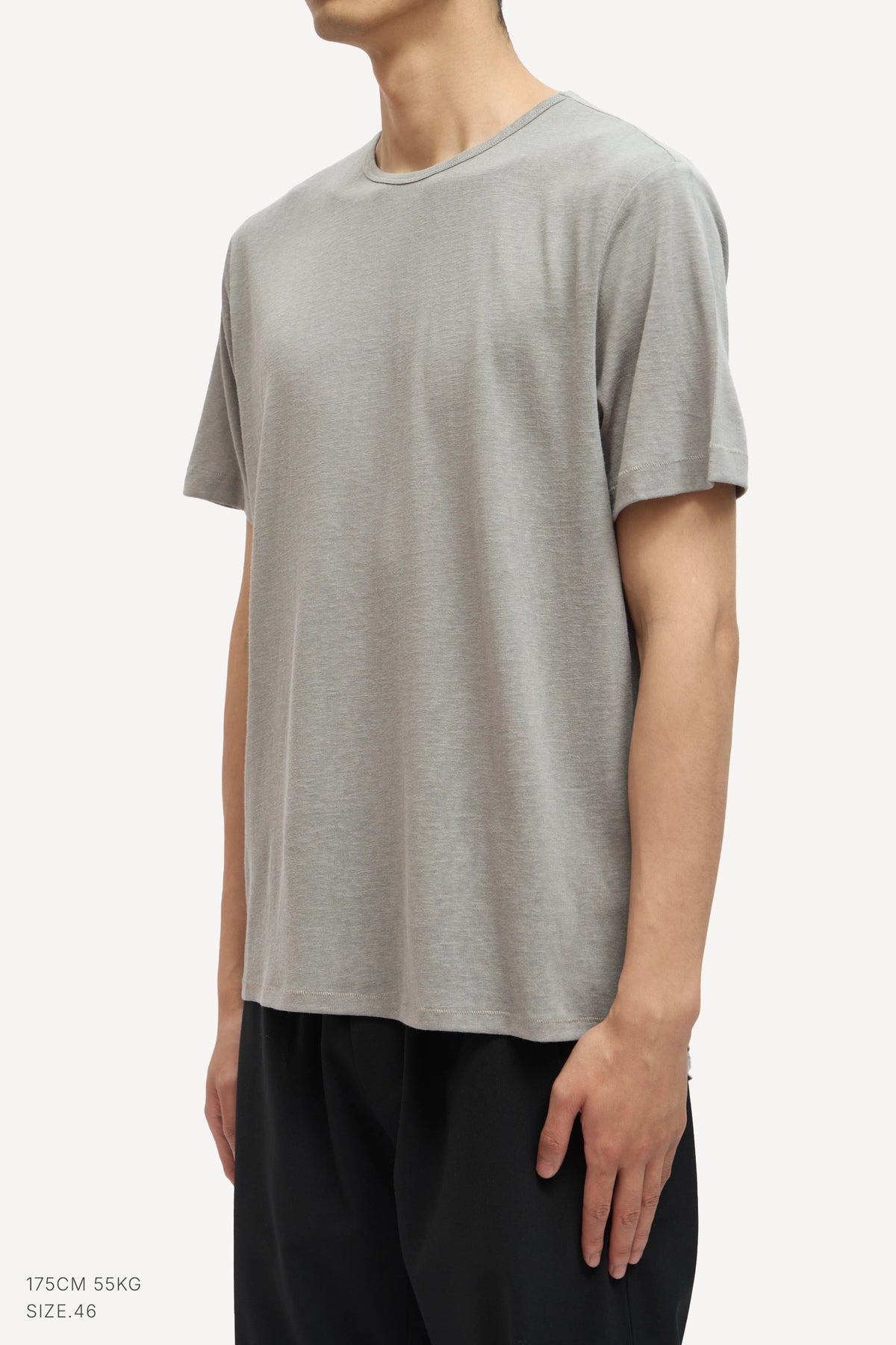 (GREY)