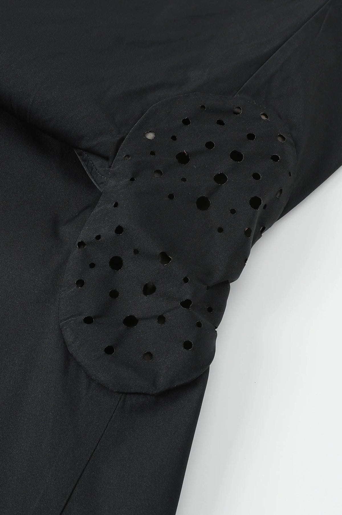 (BLACK OLIVE)