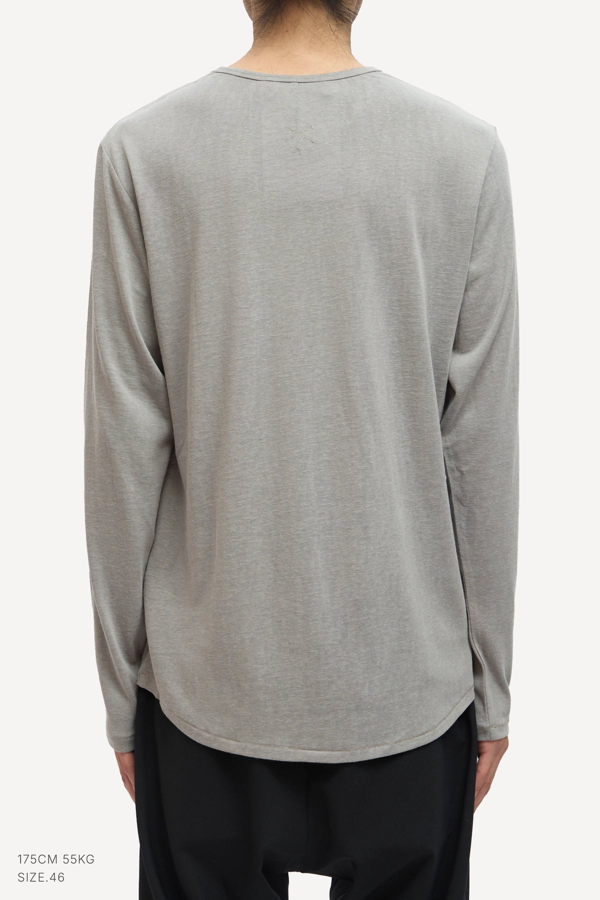 (GREY)