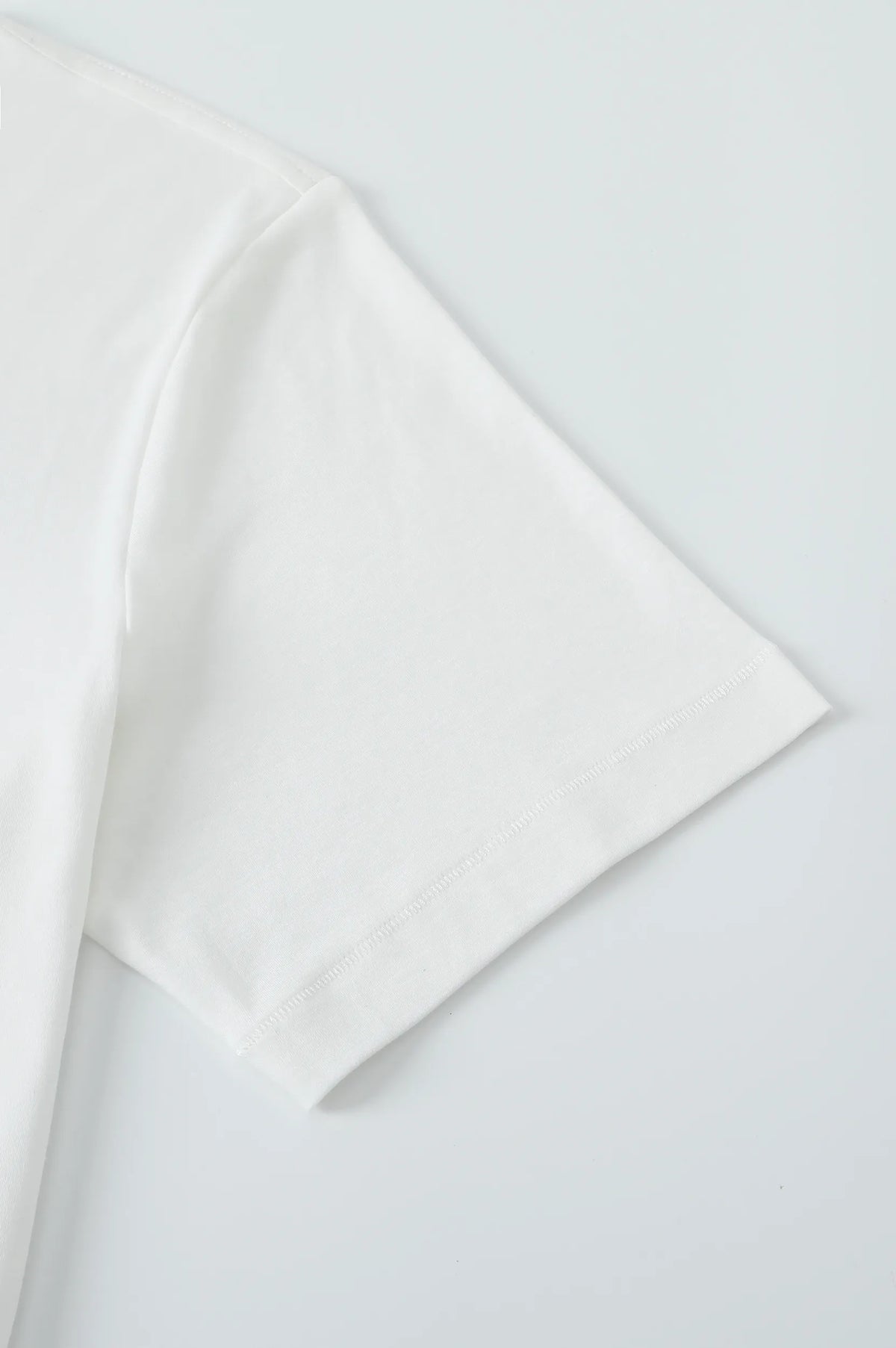(WHITE)