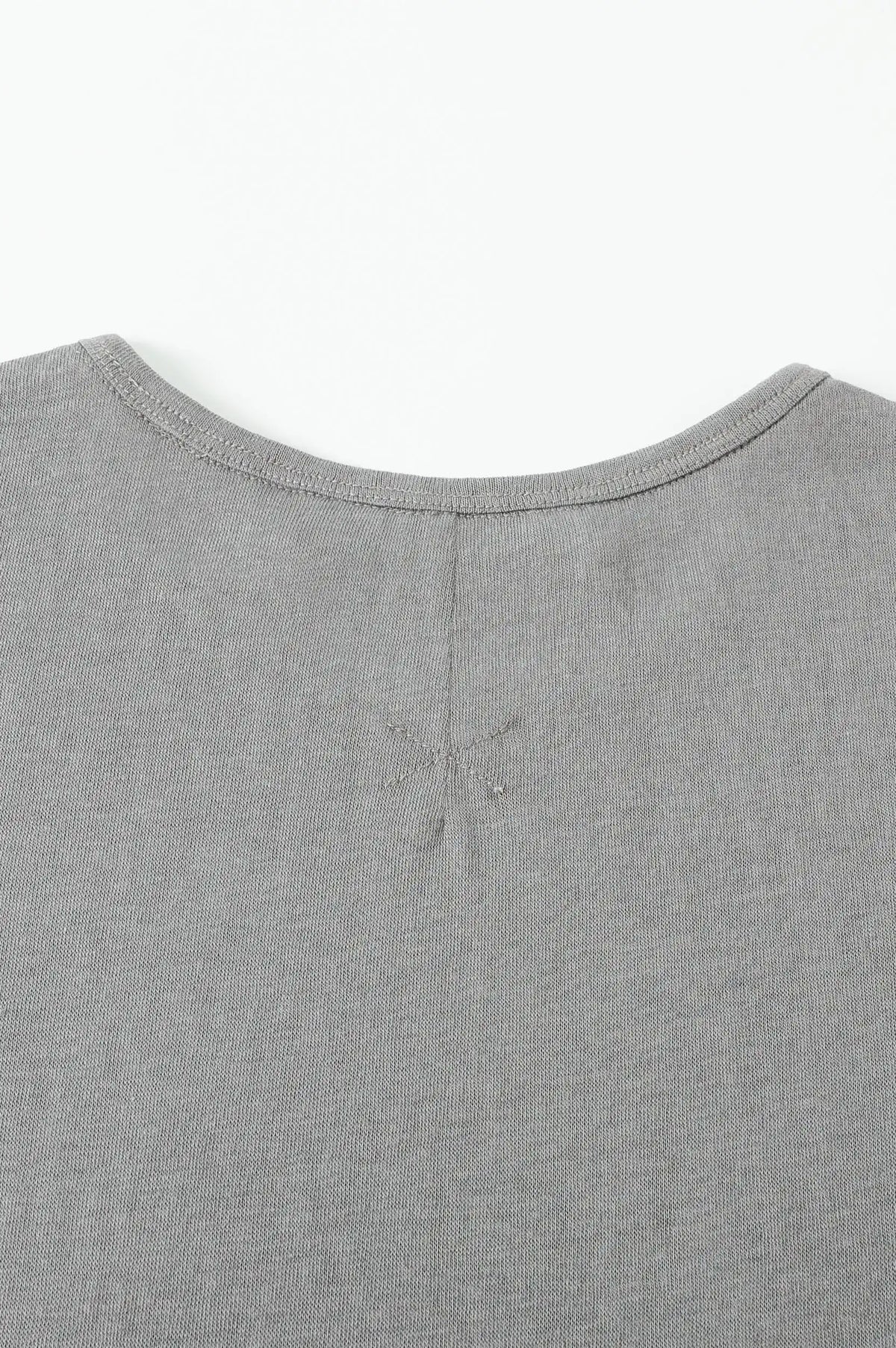 (GREY)
