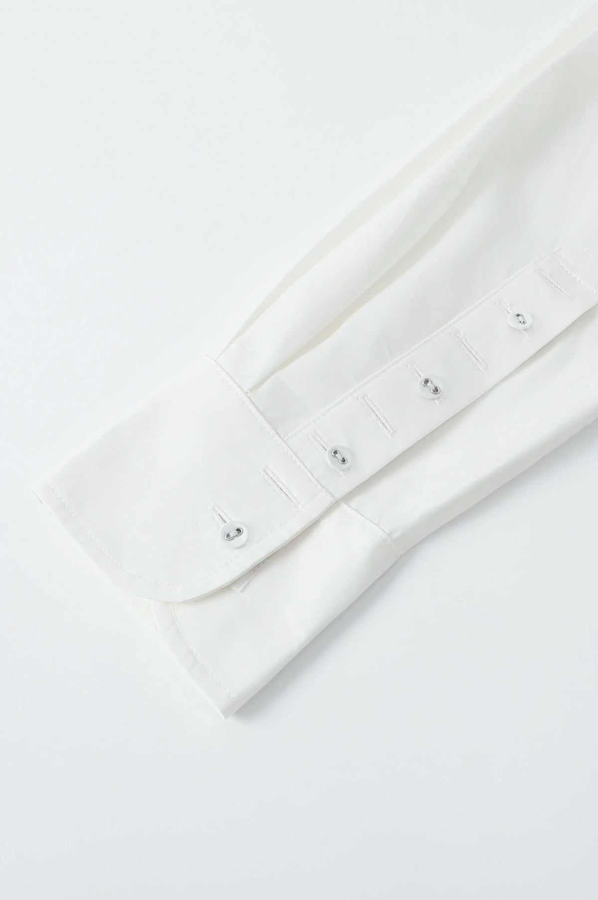 (WHITE)